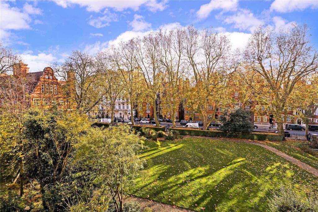 Luxury 2-bedroom In Prime South Kensington Apartment